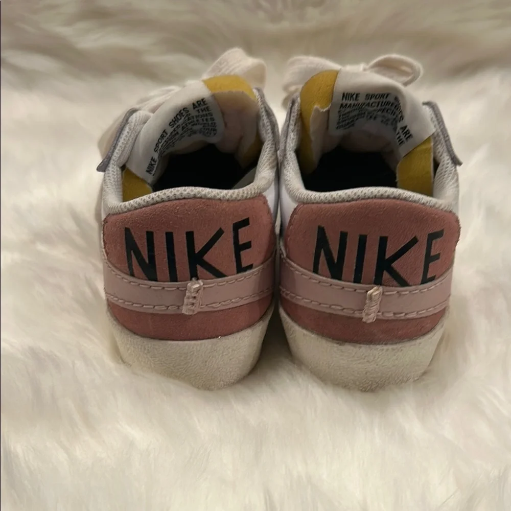 Nike Blazer Low 77 White Pink Oxford Shoes